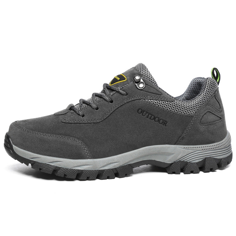 Low-cut hiking shoes